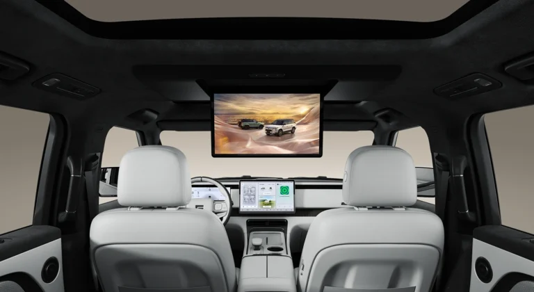 adamas-gallery-interior-16