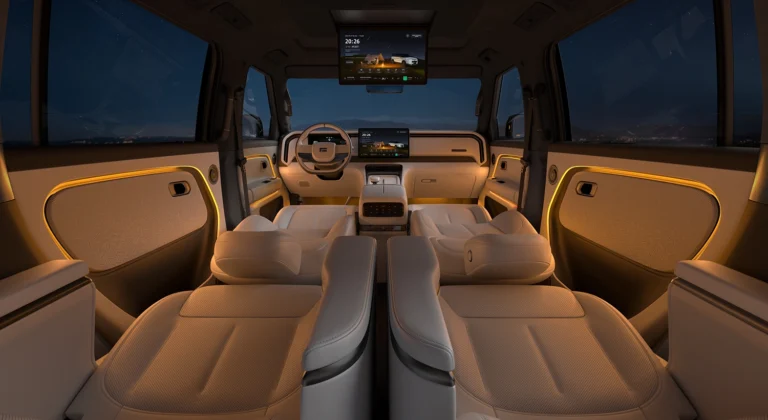 adamas-gallery-interior-18