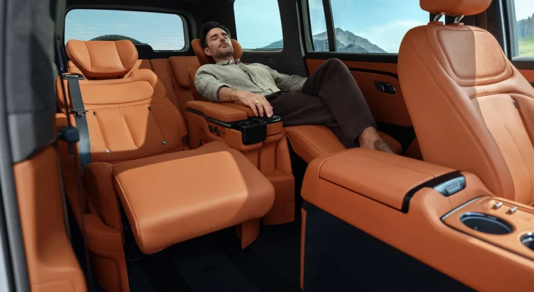 adamas-gallery-interior-19